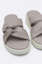 KNOT MAMA SLIDES