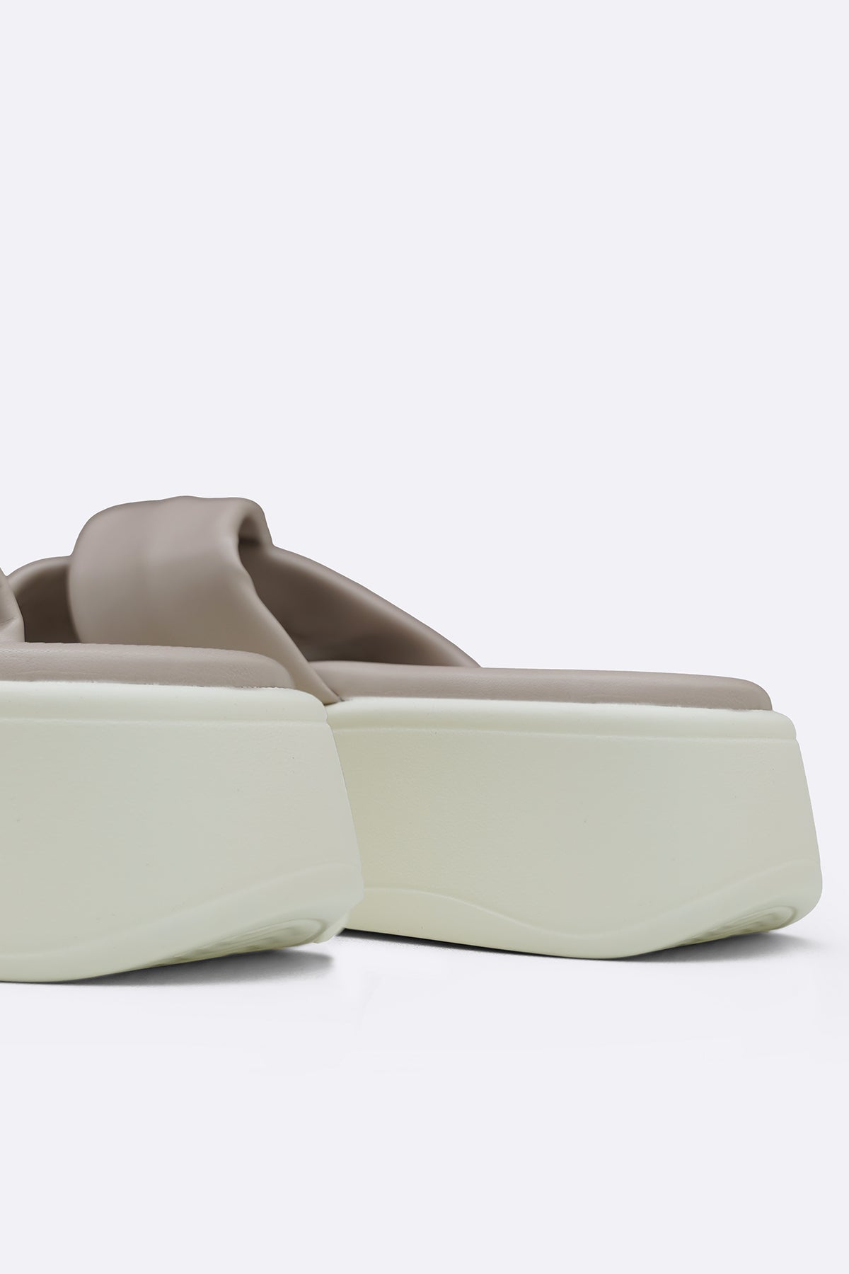 KNOT MAMA SLIDES