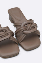 COMFY LINK HEELS