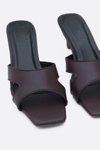 SIDEWALK HEELS