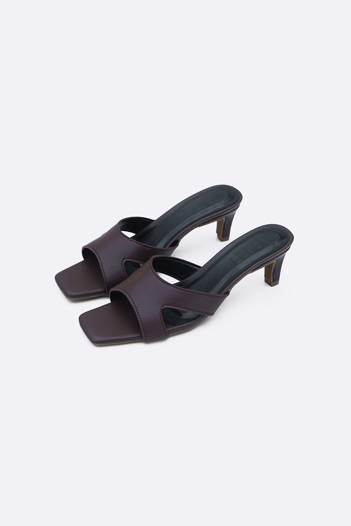 SIDEWALK HEELS