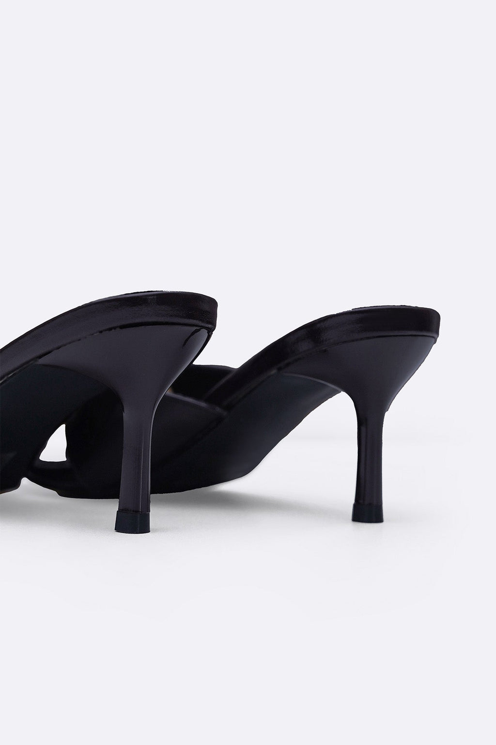 EASY RING HEELS