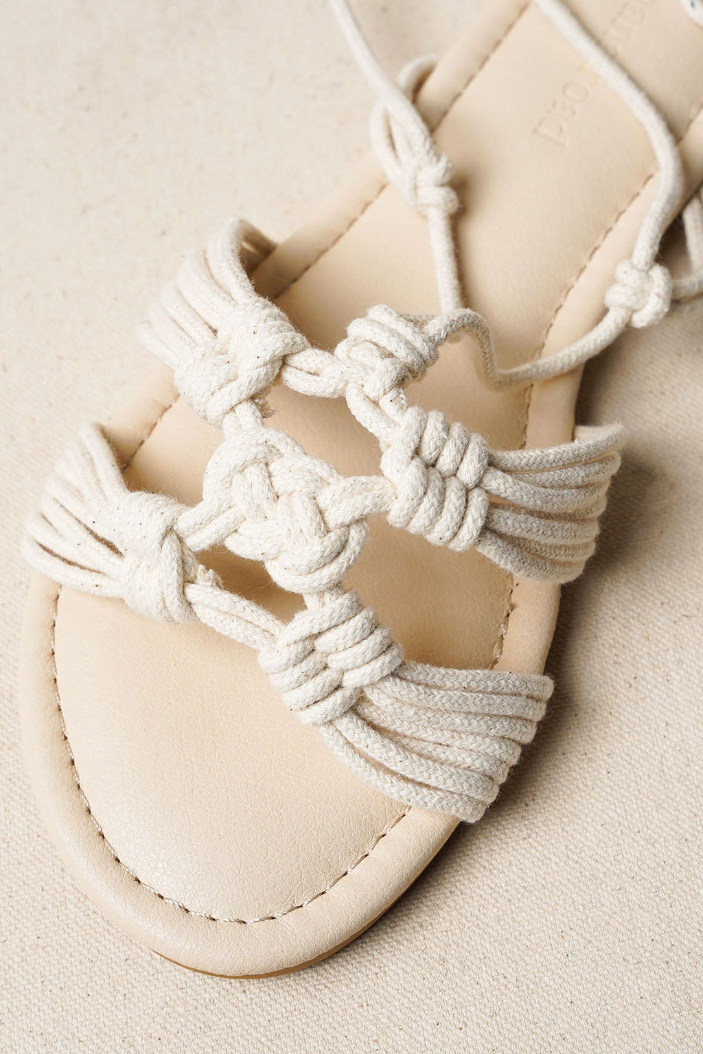 CAPRI WOVEN SLIDES