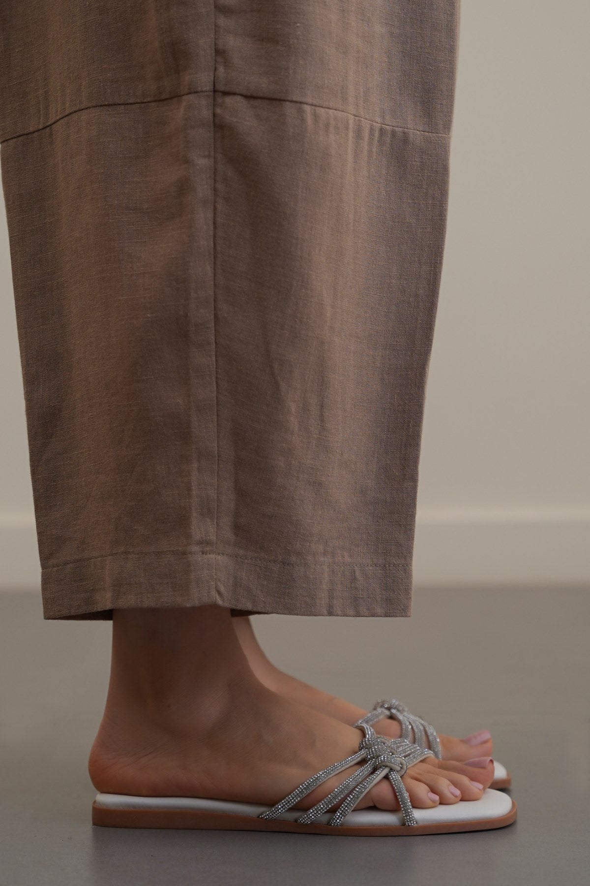 CRYSTAL KNOT SLIDES