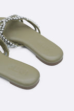 CLOVER PARTY SLIDES