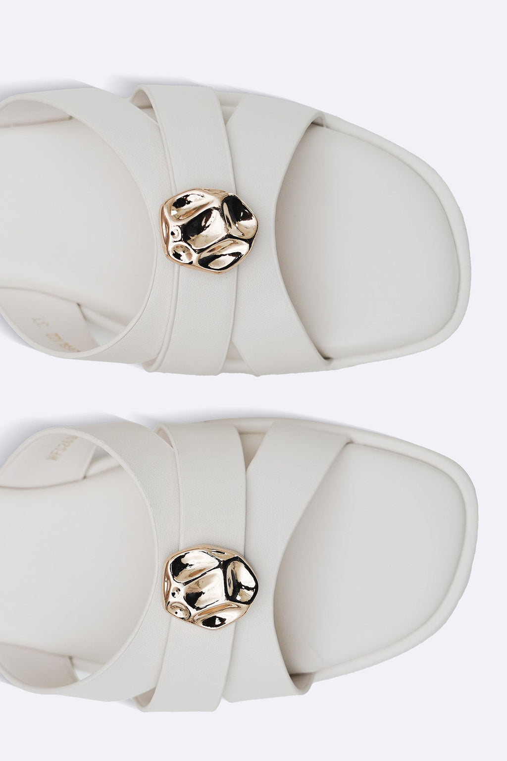 JOJO STUD SLIDES