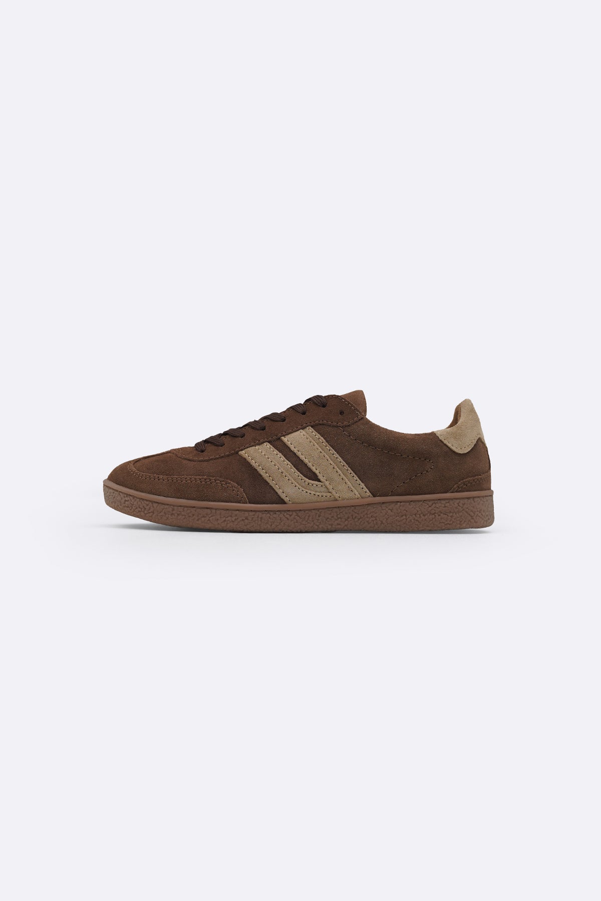 SUEDE ESSENTIAL SNEAKERS