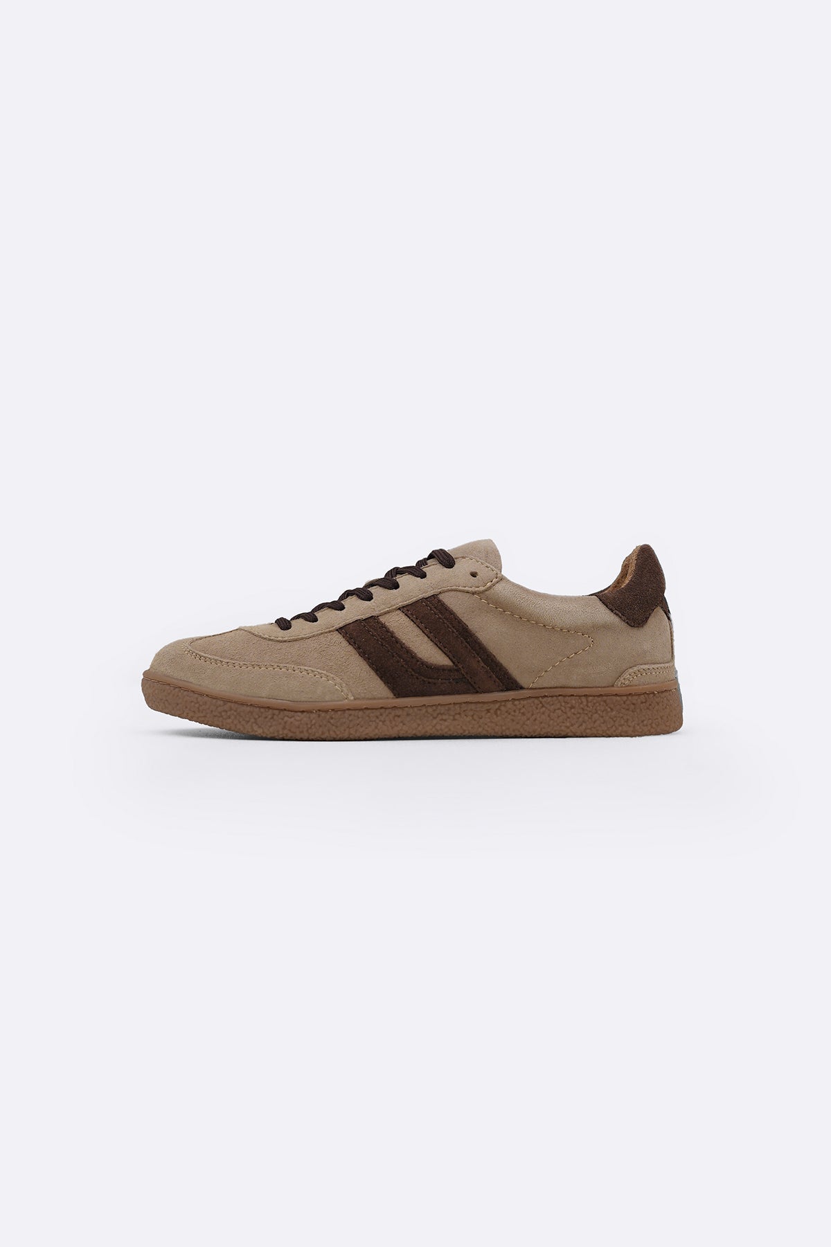 SUEDE ESSENTIAL SNEAKERS